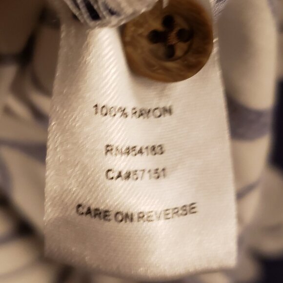 🎉HostPick Margaritaville Men's Hawaiian Blue White Floral Short Sleeve Shirt XL - Picture 6 of 8